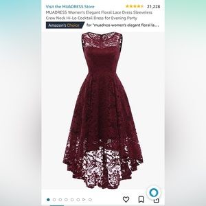 Maudress size small • high low • like new • maroon lace